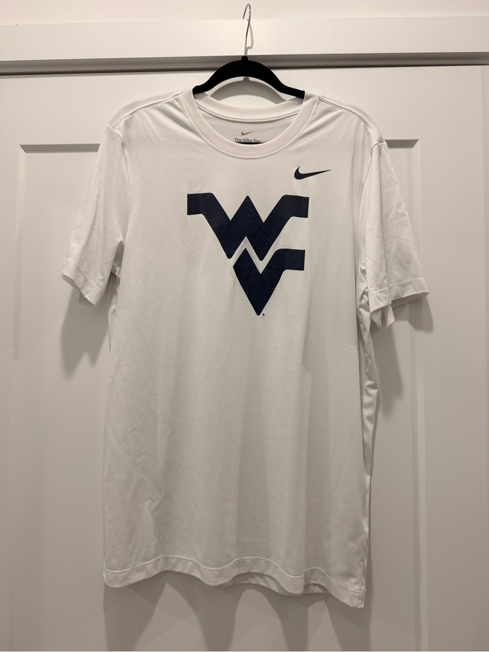 Nike Men’s White WVU Logo Performance Tee